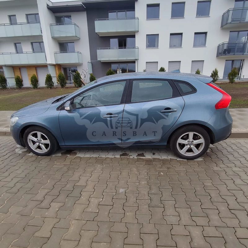 Volvo V40 II D2 Kinetic 2013