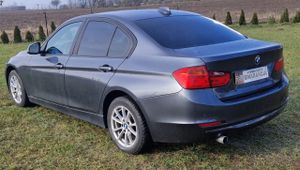 BMW 3 Series F30/F31 318d DPF Touring Edition Sport 2012