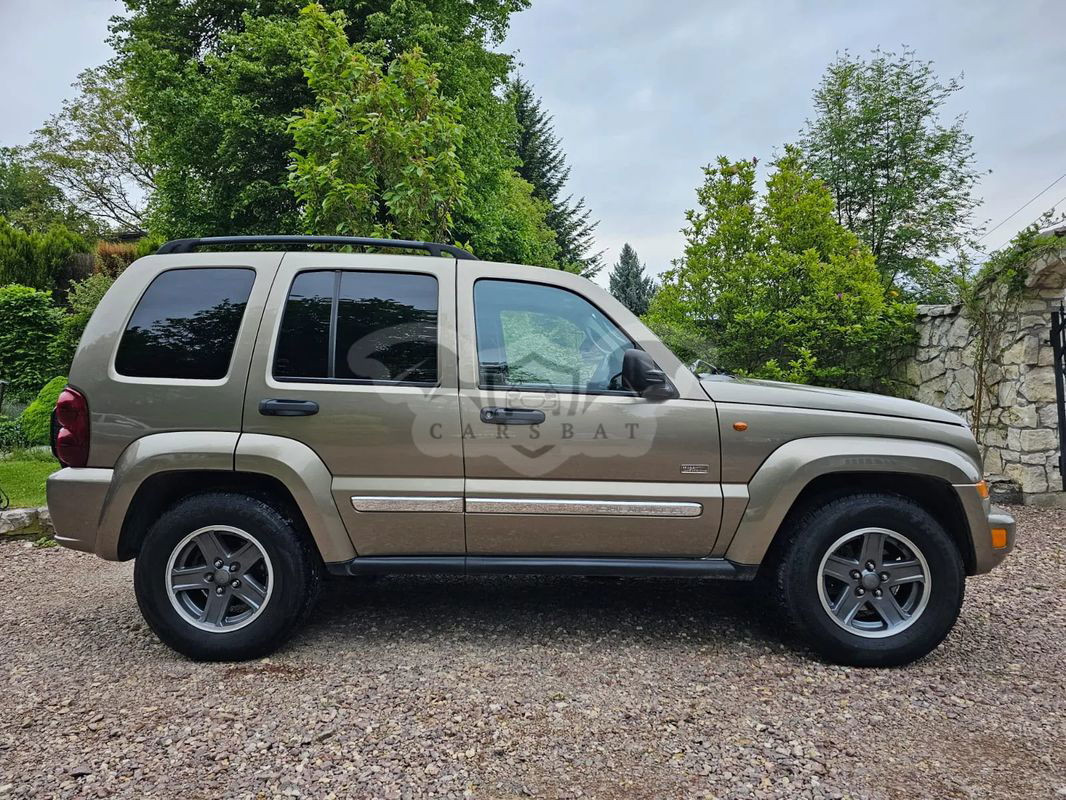Jeep Cherokee III 2.8 CRD Sport 2007