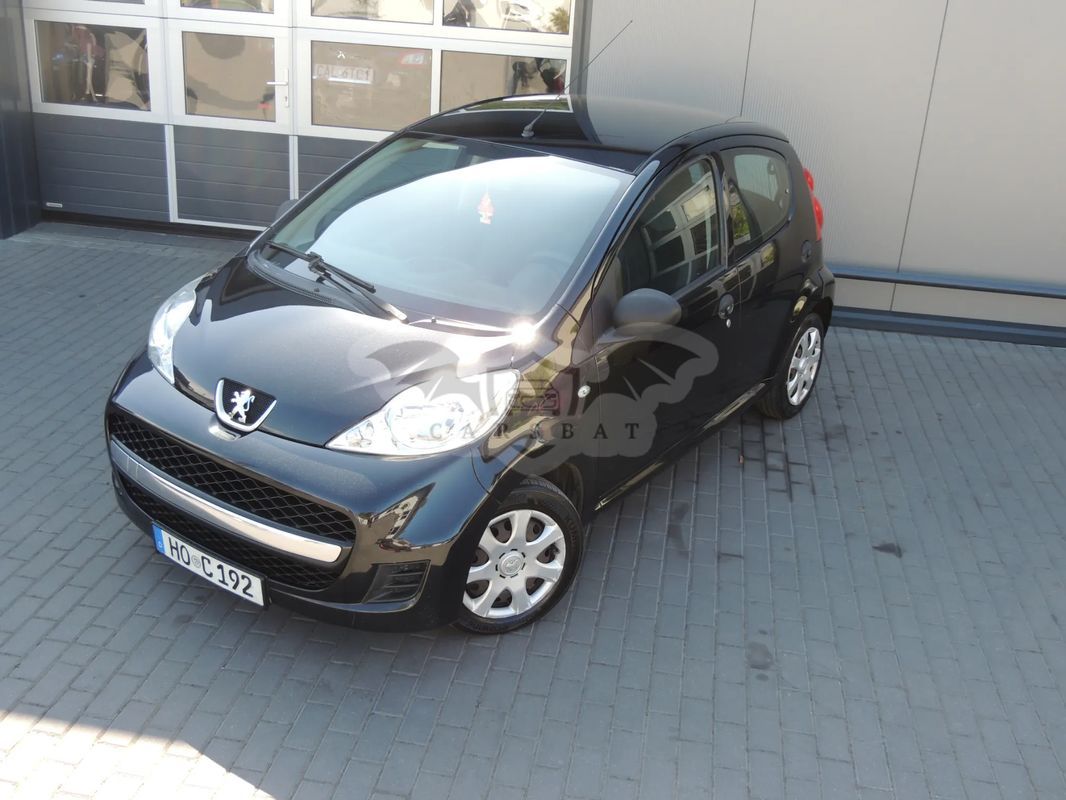 Peugeot 107 1.0 Active 2011