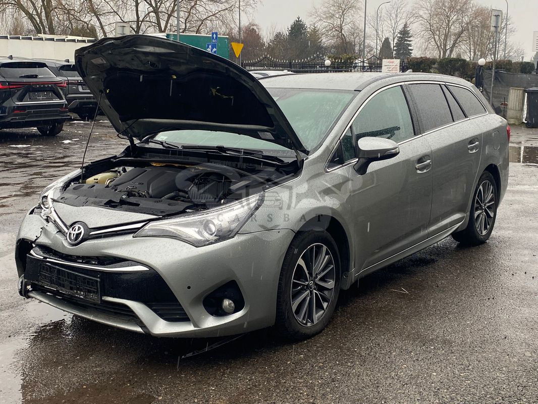 Toyota Avensis III 2.0 D-4D Premium 2017