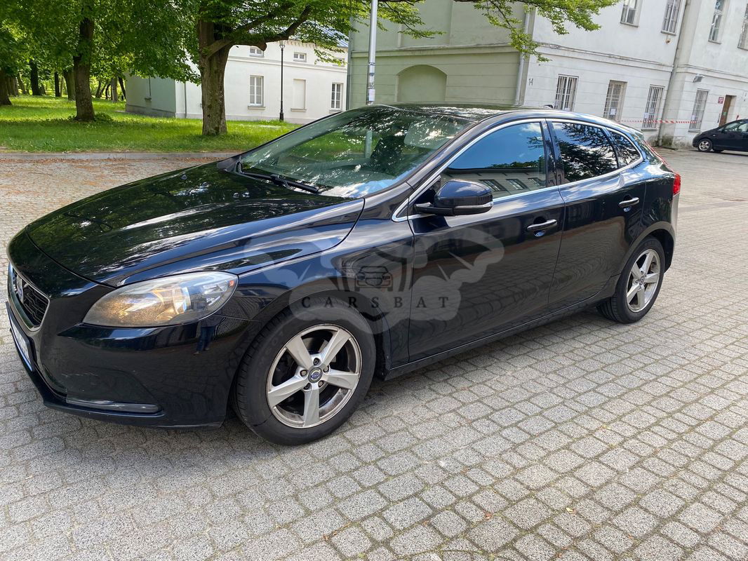 Volvo V40 II D2 2013