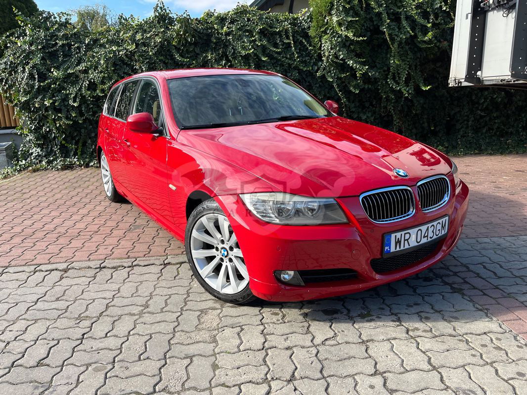 BMW 3 Series E90/E91/E92/E93 330d xDrive DPF Touring 2009
