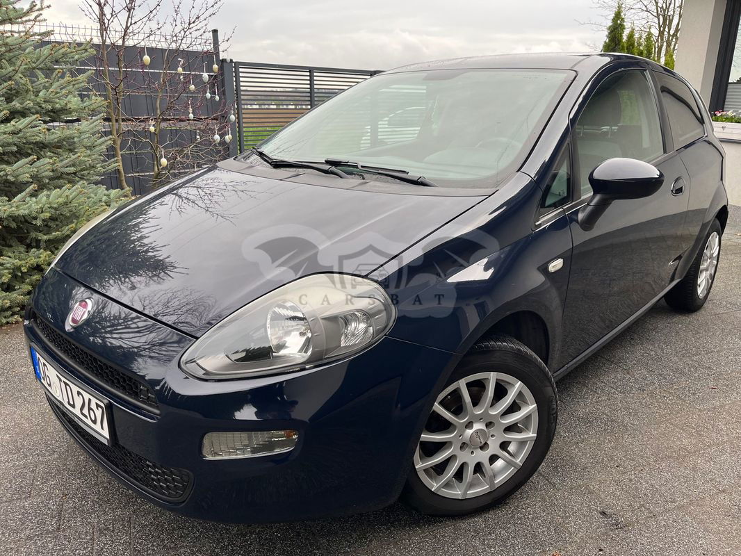 Fiat Punto 1.2 8V Easy 2012