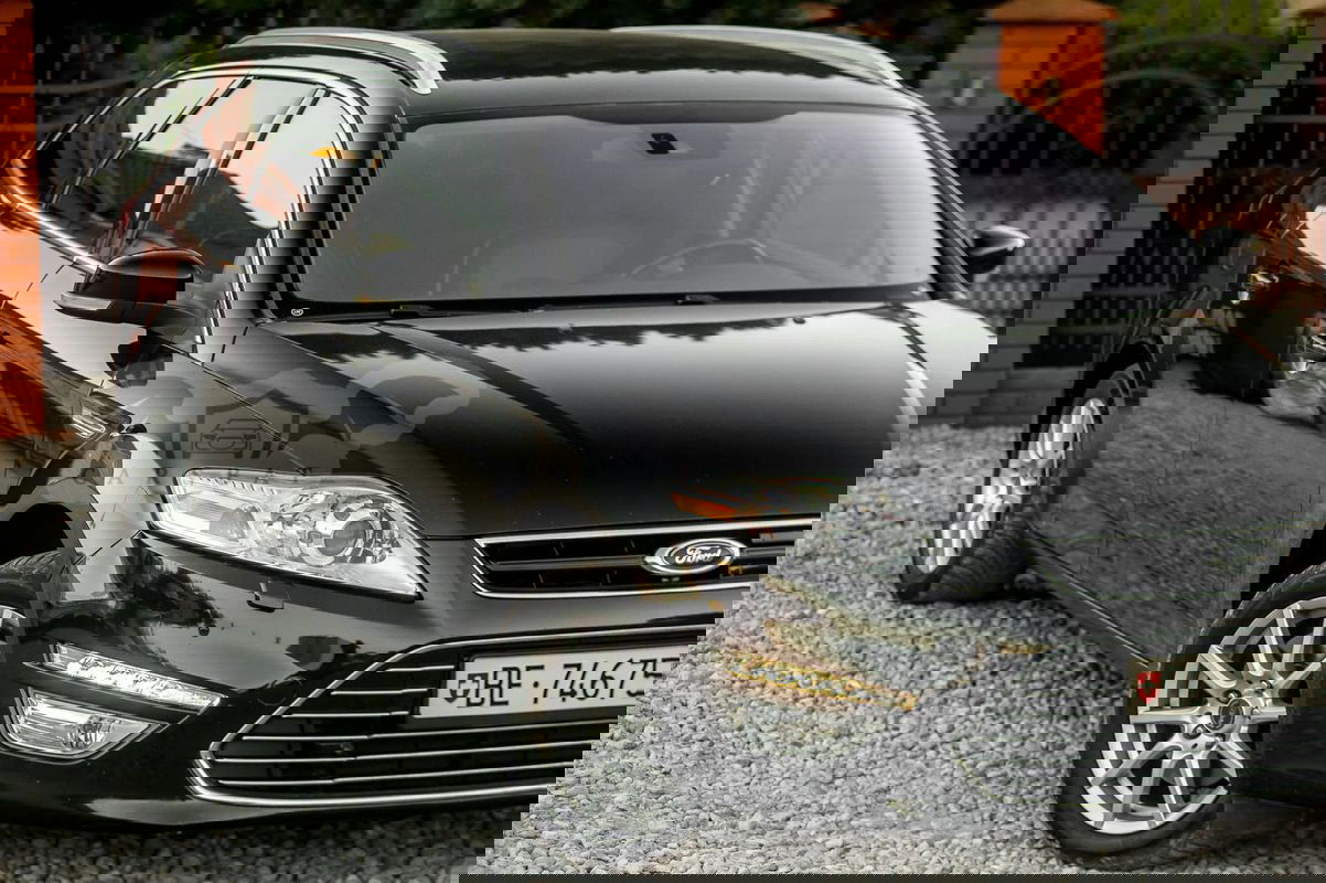 Ford Mondeo Mk4 2.0 EcoBoost Start-Stopp Autom Titanium 2012