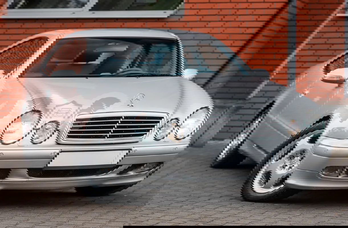 Mercedes-Benz CLK W208 430 2001