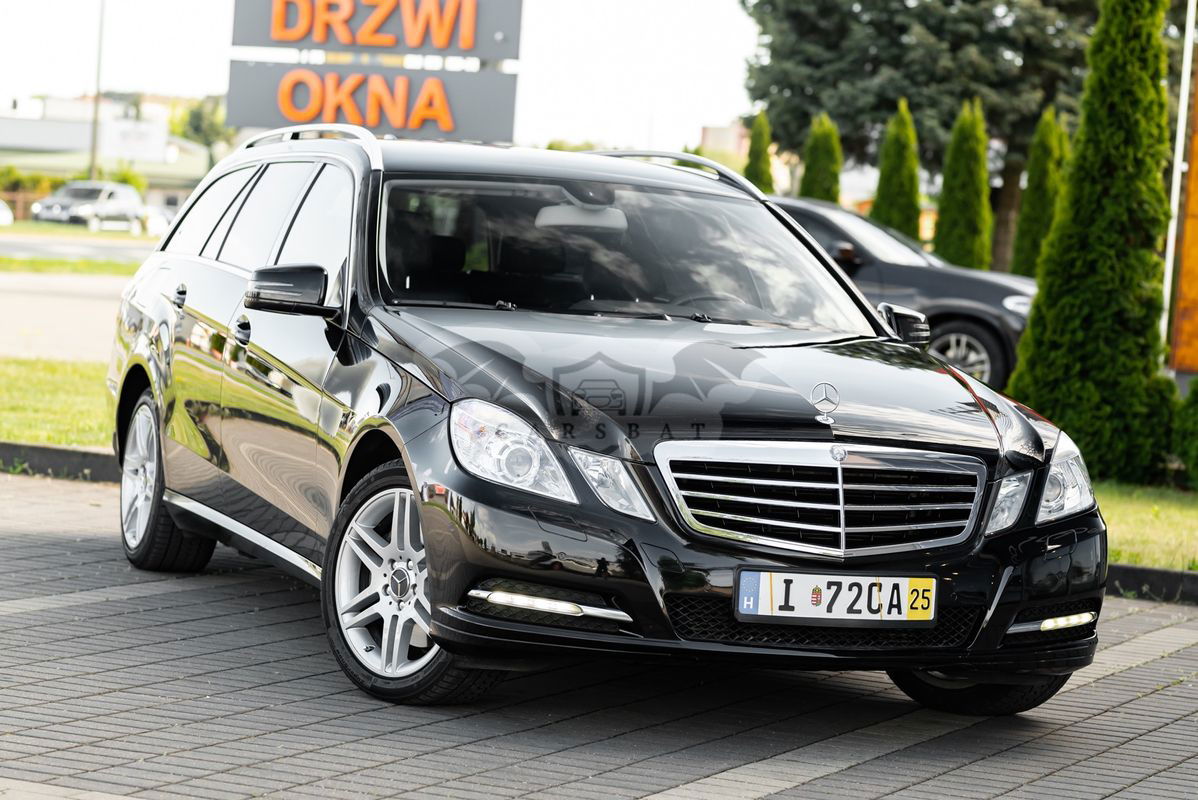 Mercedes-Benz E W212 300 T BlueTEC HYBRID 7G-TRONIC Avantgarde 2013