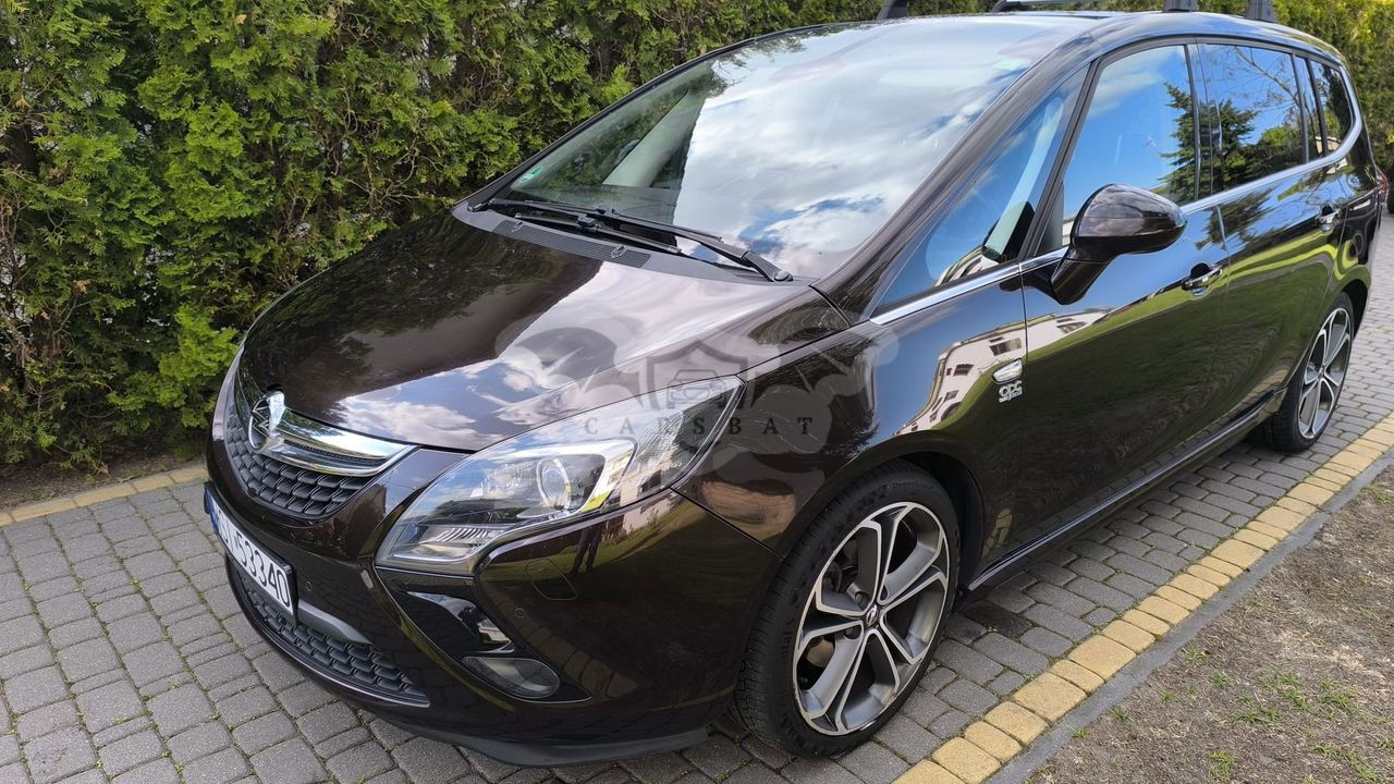 Opel Zafira C 1.4 T Cosmo EcoFLEX S&S 2013