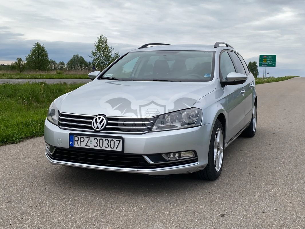 Volkswagen Passat B7 Variant 1.6 TDI DPF BlueMotion 2011