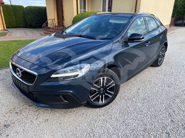 Volvo V40 D2 Drive-E Momentum 2019