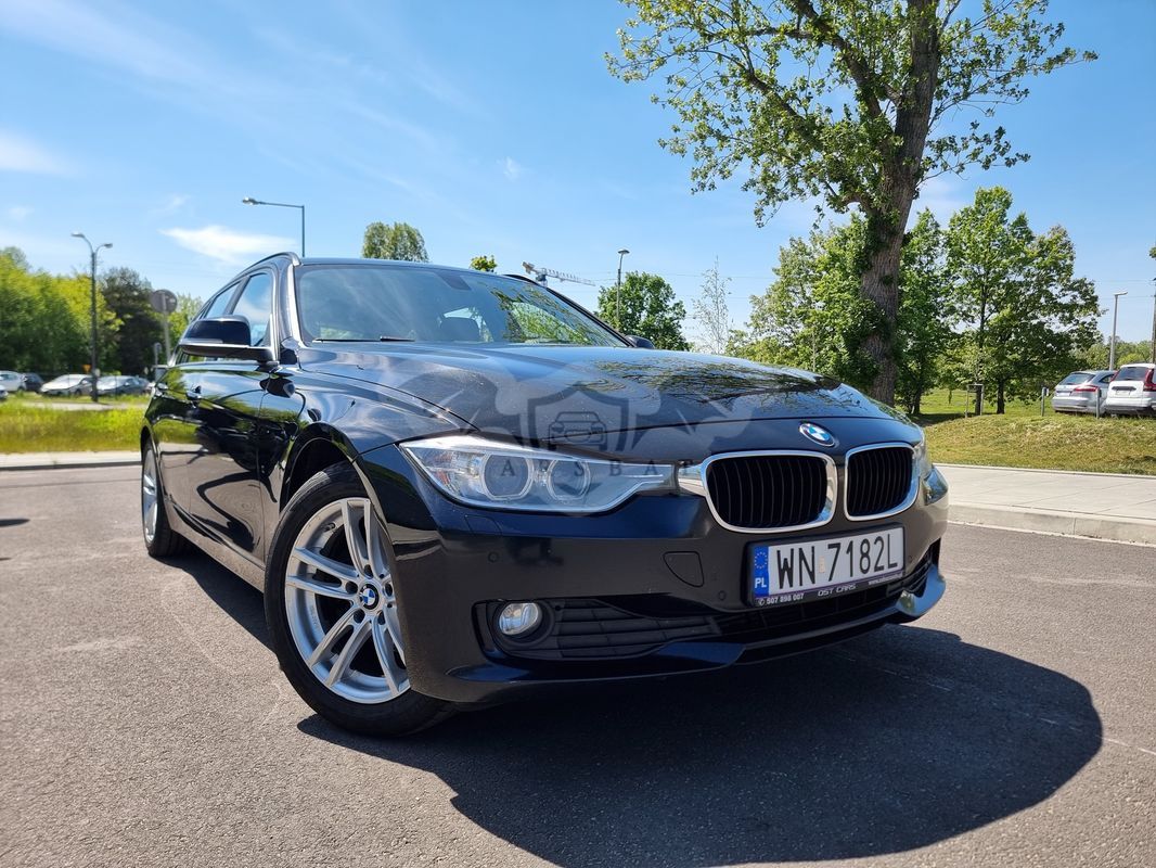 BMW 3 Series F30/F31 318d Touring 2015