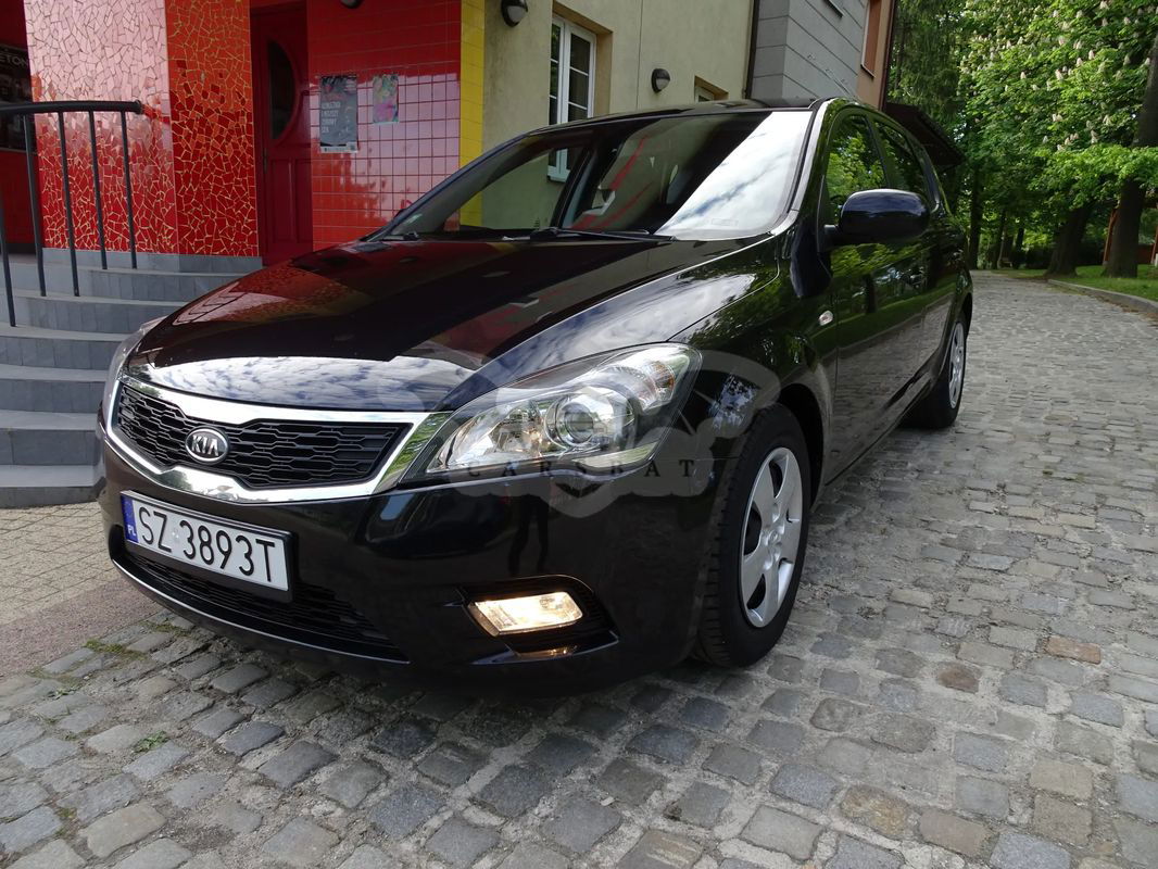 Kia Ceed I 1.6 CVVT Dream-Team Edition 2011