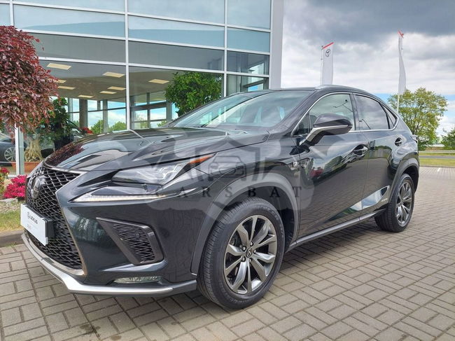 Lexus NX I 2020
