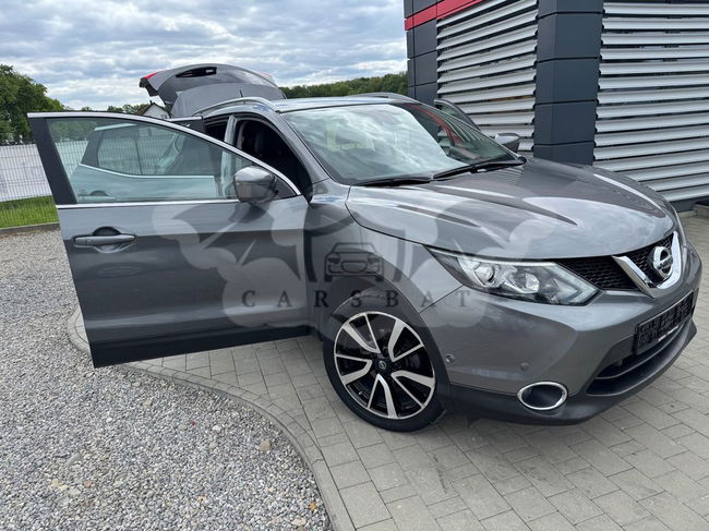 Nissan Qashqai I 1.2 DIG-T Tekna 2016