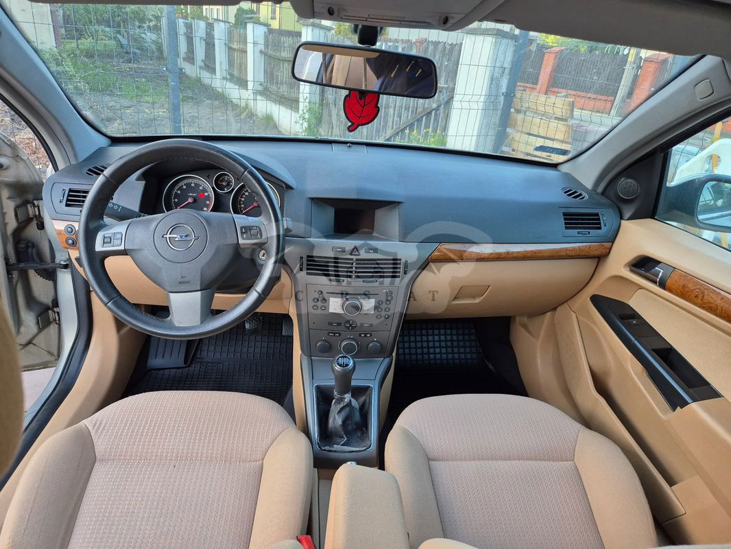Opel Astra H III 1.6 Enjoy 2005