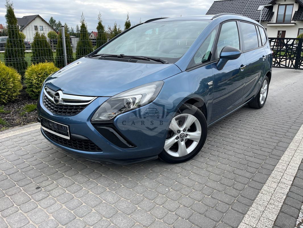 Opel Zafira B 2013