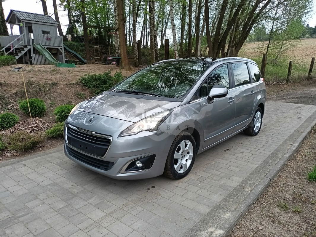 Peugeot 5008 I 1.6 HDi Style 7os 2014