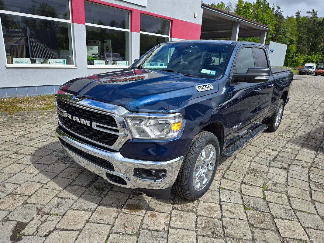 RAM 1500 5.7 Crew Cab Bighorn 2022