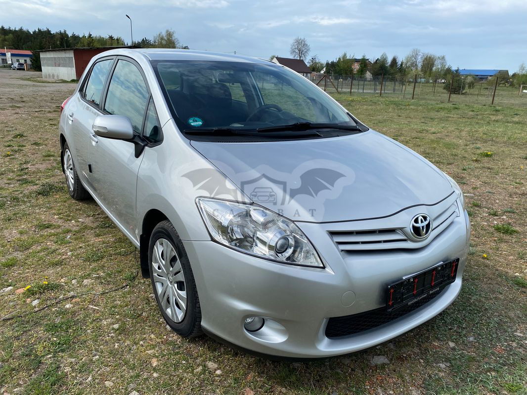 Toyota Auris I 1.33 Dual-VVT-i Cool 2010