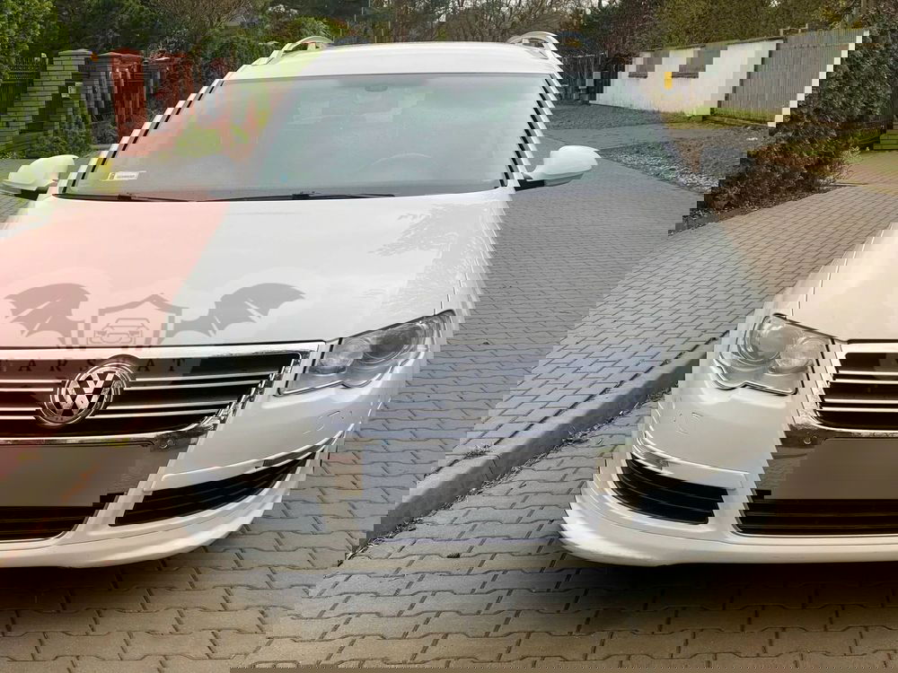 Volkswagen Passat B6 Variant 2.0 TDI DPF DSG R-Line Edition 2010