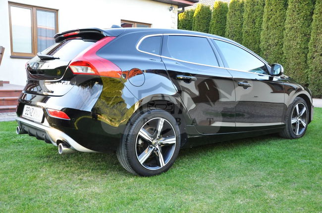 Volvo V40 II T3 Drive-E R-Design Momentum 2019
