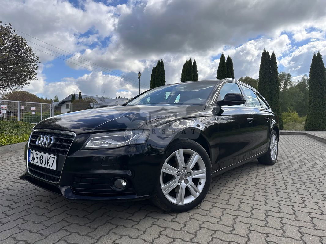 Audi A4 B8 Avant 2.0 TDI DPF S line Sportpaket 2009