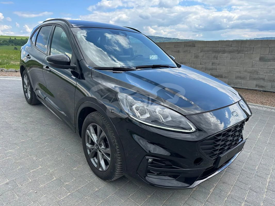 Ford Kuga III 2.0 EcoBlue 4x4 ST-LINE X 2023