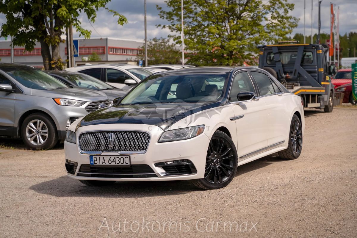 Lincoln Continental 2017