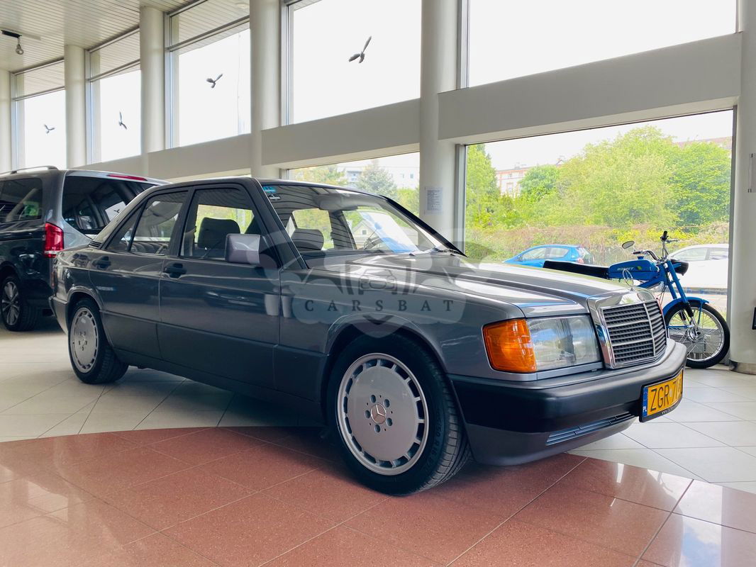 Mercedes-Benz 190 1986