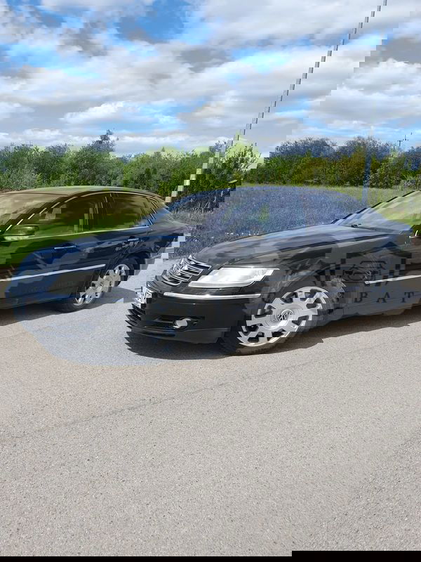 Volkswagen Phaeton 5.0 V10 TDI 4MOTION Automatik (5 Sitzer) 2003
