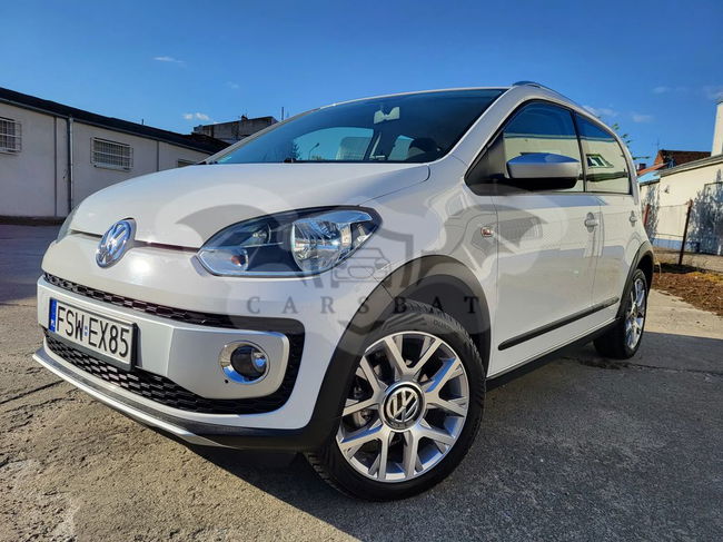 Volkswagen Up! 1.0 cross 2016