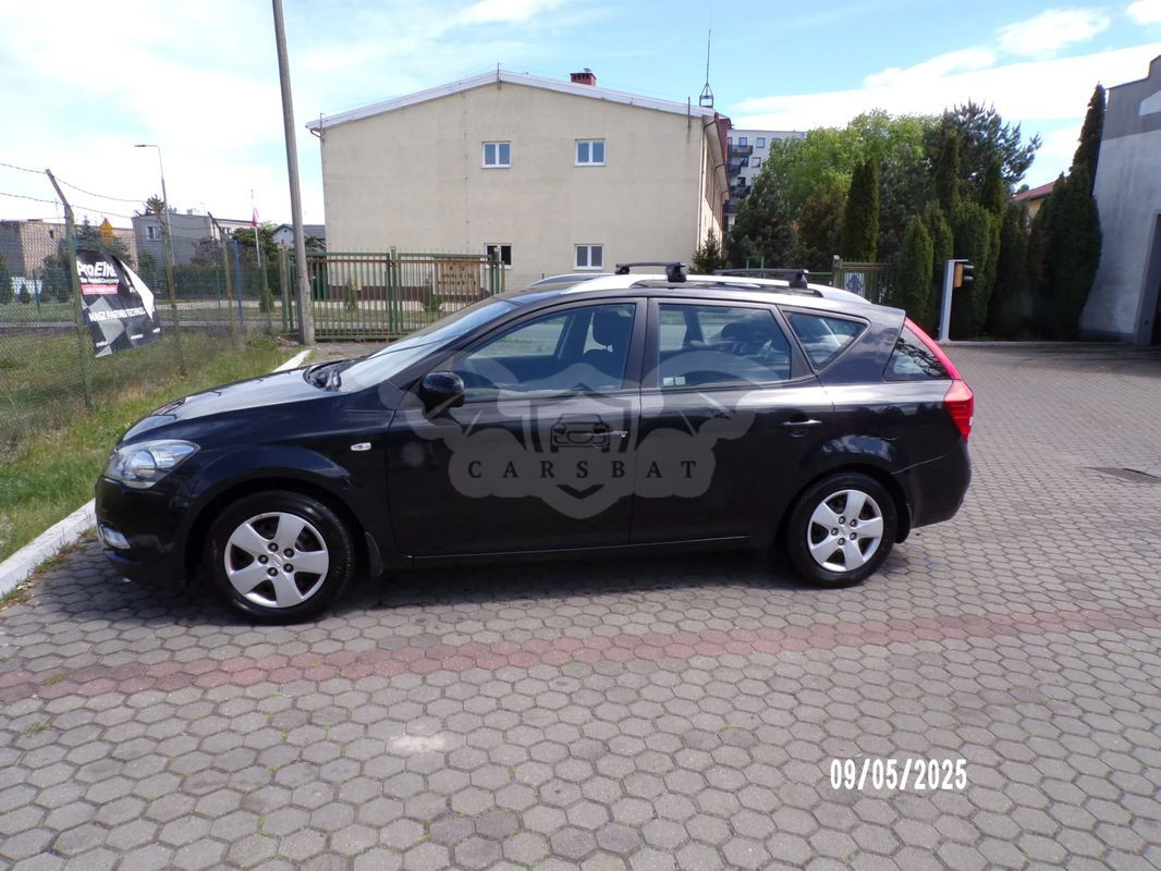 Kia Ceed I Cee'd 1.4 L 2011