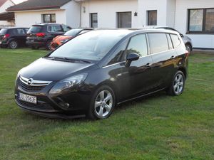 Opel Zafira C 1.4 Turbo Innovation 2012