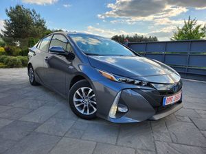 Toyota Prius IV Plug-in 1.8 Hybrid Prestige 2019