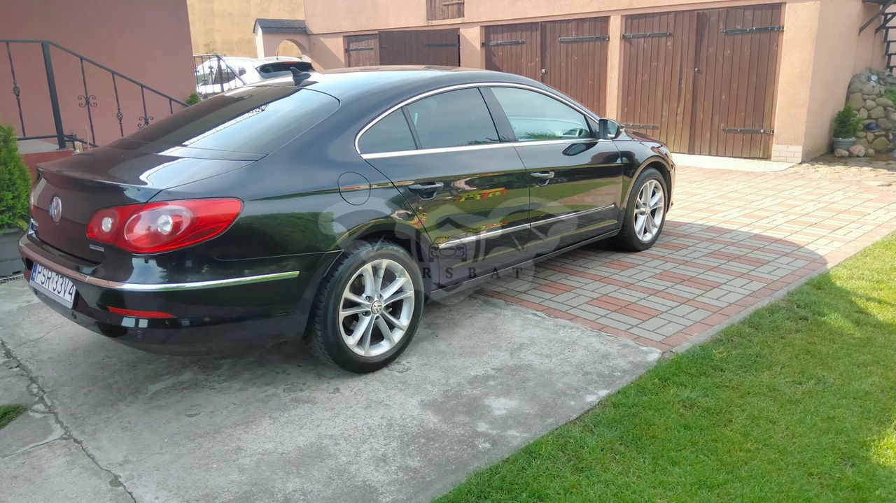 Volkswagen Passat B7 Variant 2.0 TDI BlueMotion Technology Business Edition 2011