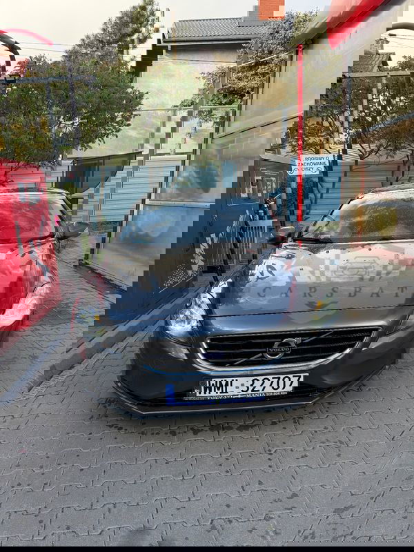 Volvo V40 II 2013