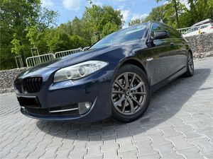 BMW 5 Series F10/F11 530i Touring 2011