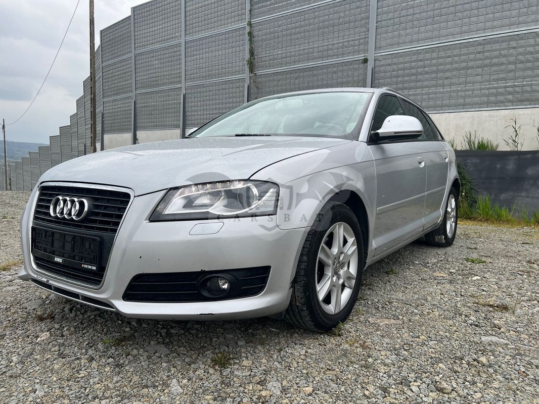 Audi A3 8P 1.6 TDI Sportback DPF Attraction 2010