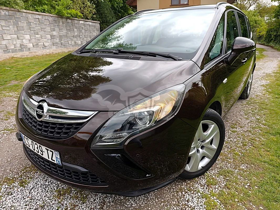 Opel Zafira C Tourer 2.0 CDTI ecoFLEX Start/Stop Edition 2013