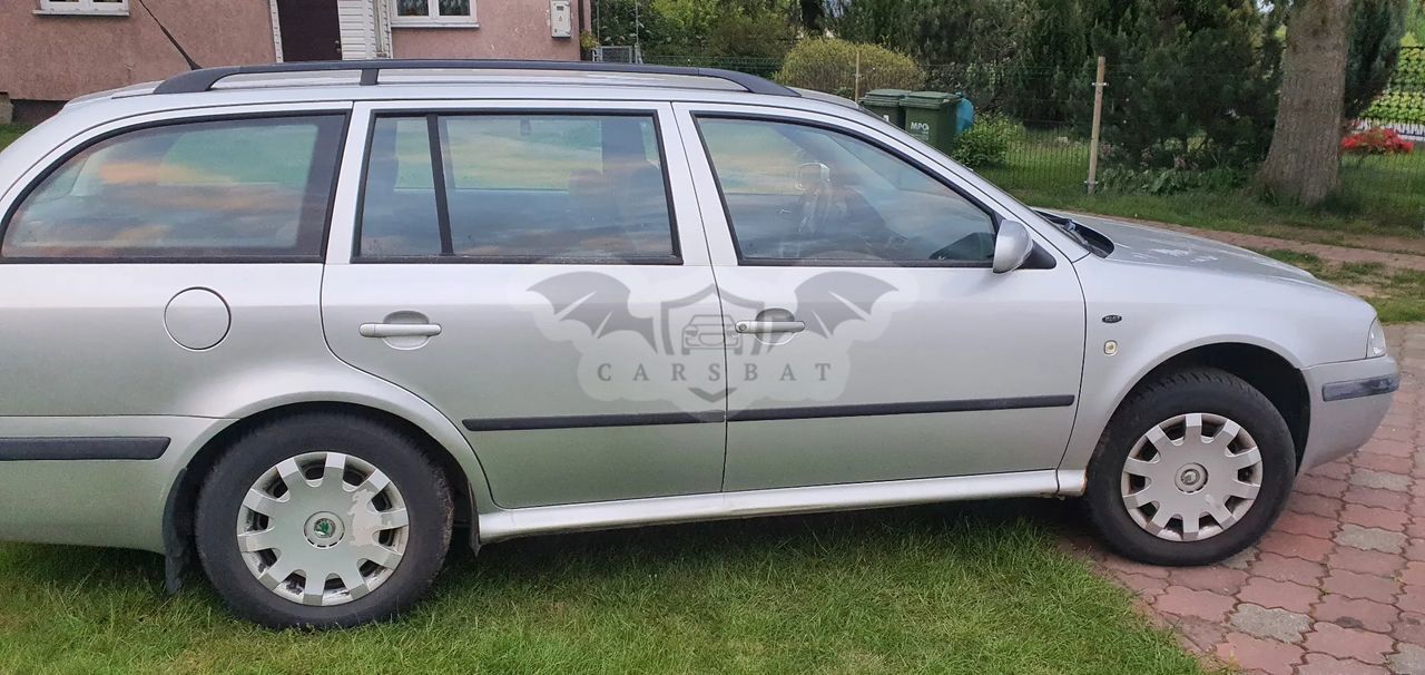 Skoda Octavia I 1.6 Combi Ambiente 2001