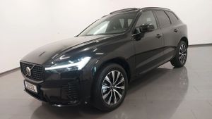 Volvo XC60 II B4 D AWD Plus Dark 2024