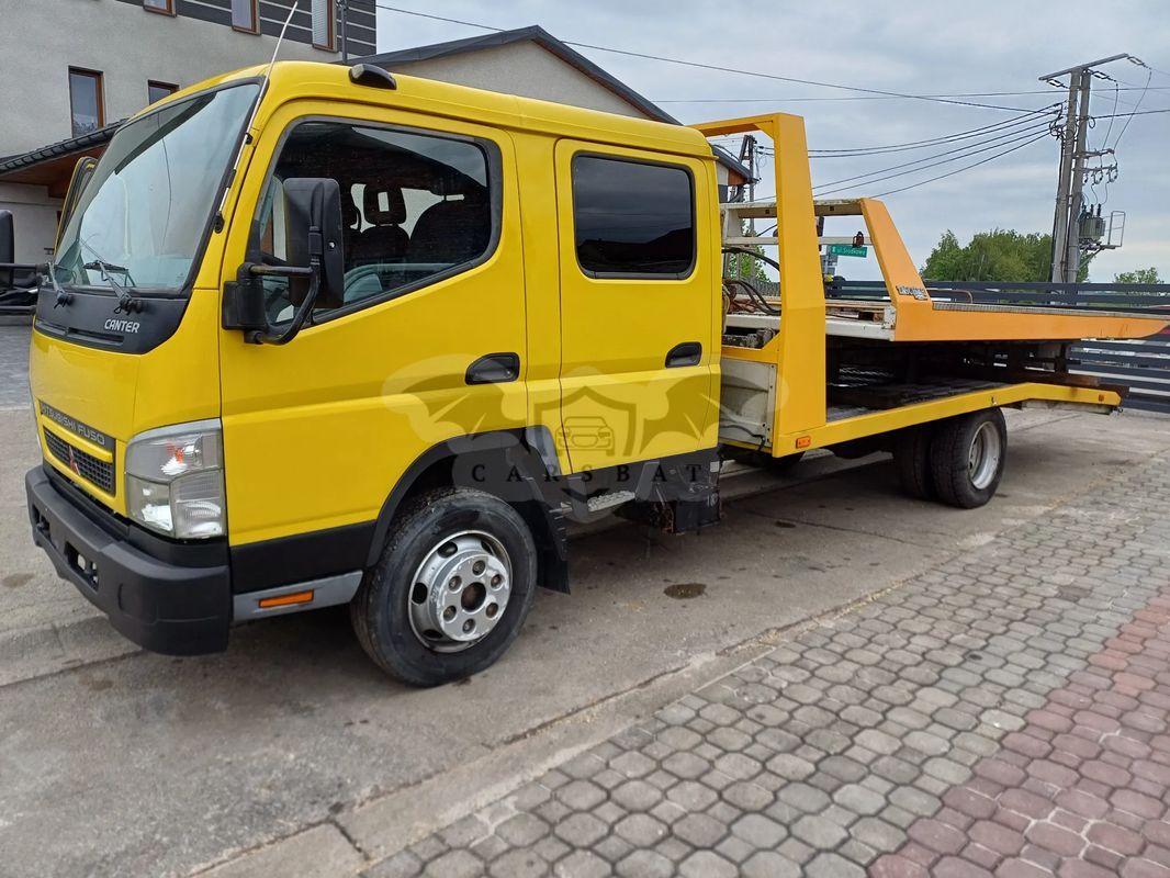 Mitsubishi Fuso Canter 2011