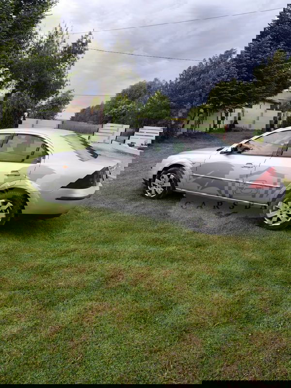 Ford Mondeo Mk3 2.0 TDDi Ghia 2001