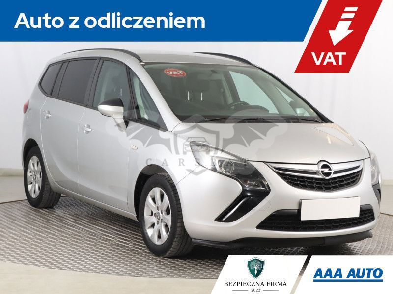 Opel Zafira C 2016
