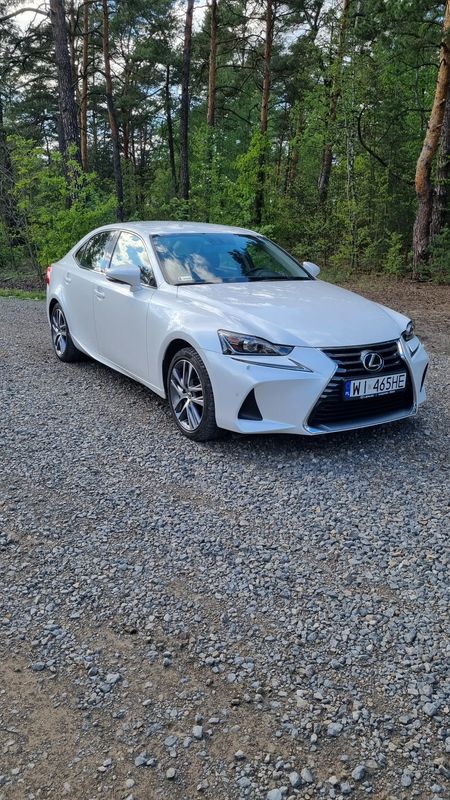 Lexus IS III 200t / 300 Elegance 2018