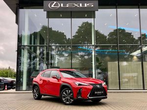 Lexus UX 2022