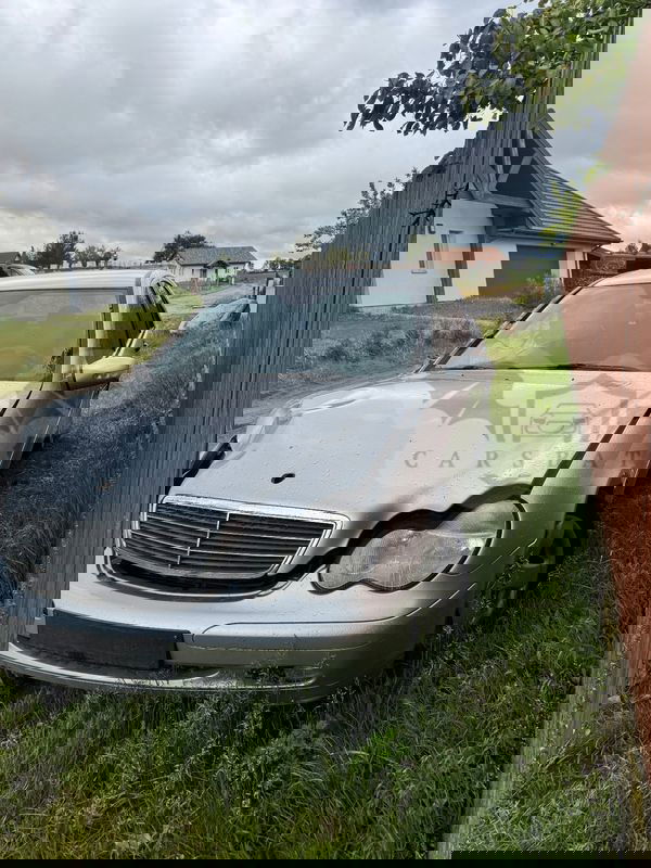 Mercedes-Benz C W203 2003
