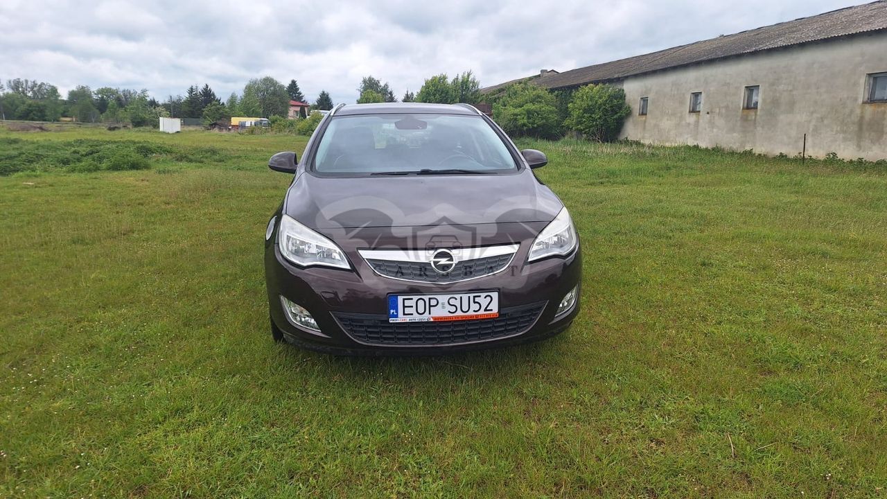 Opel Astra H 2012