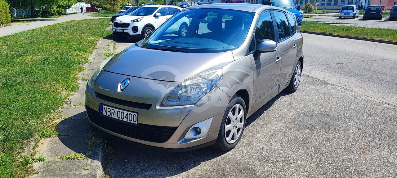Renault Grand Scenic III Gr 1.4 16V TCE Expression 2009