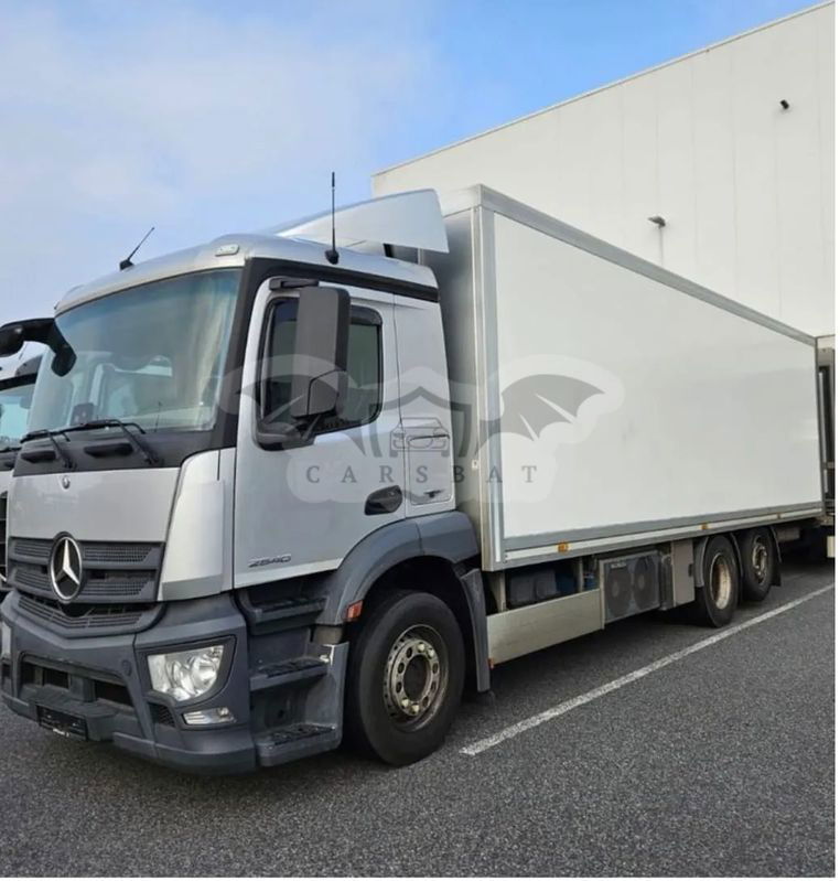 Mercedes-Benz Antos 2015